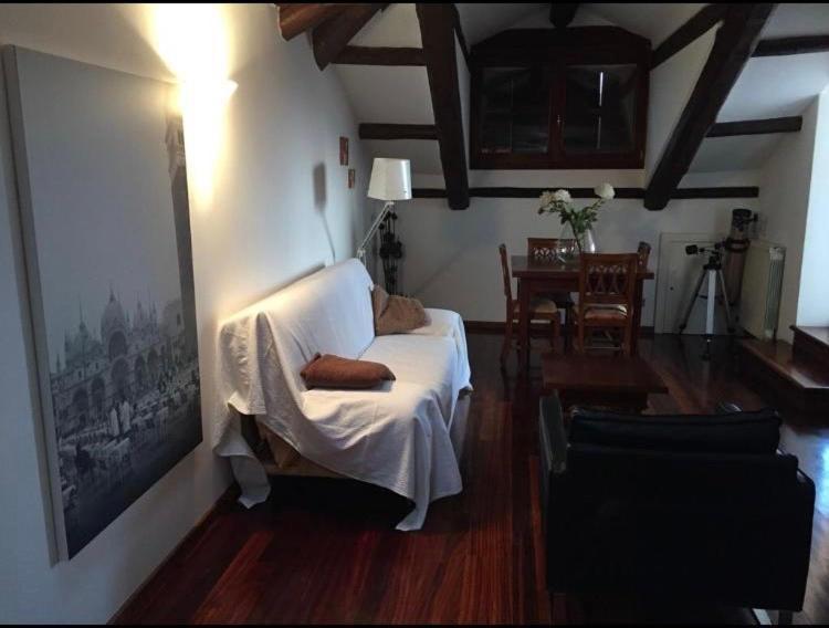 Stylish Penthouse Apartment In Venice Lido, 10 Minutes From Saint Marks Square Lido di Venezia Exterior foto