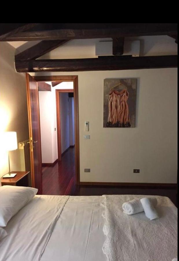 Stylish Penthouse Apartment In Venice Lido, 10 Minutes From Saint Marks Square Lido di Venezia Exterior foto